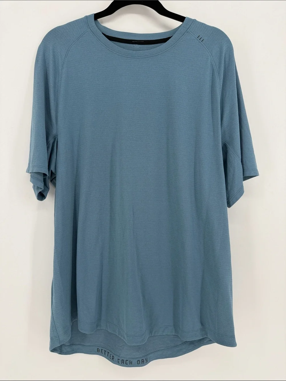 Lululemon Metal Vent Tech Short Sleeve Shirt Men’s XL Blue